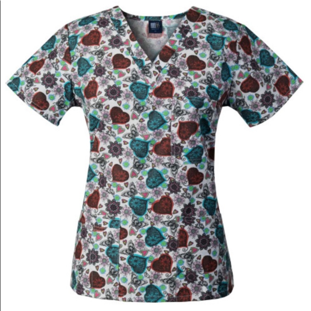 👕3/$25 Women Scrubs Top Printed V-neck 4-Pockets